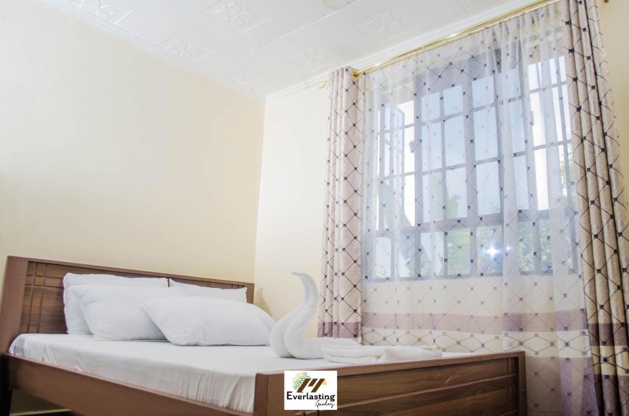 Everlasting Gardens Bed and Breakfast Kitui Exterior foto