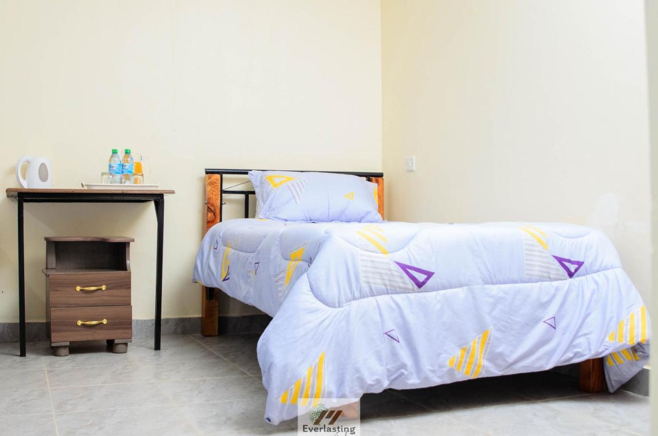Everlasting Gardens Bed and Breakfast Kitui Exterior foto